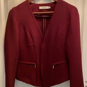 Burgundy textured blazer
